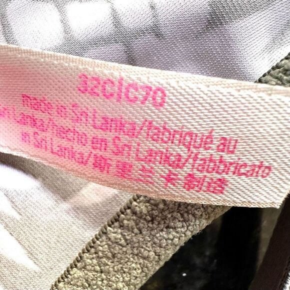 Victoria’s Secret Wear Everywhere push up green pineapple bra - Picture 7 of 10